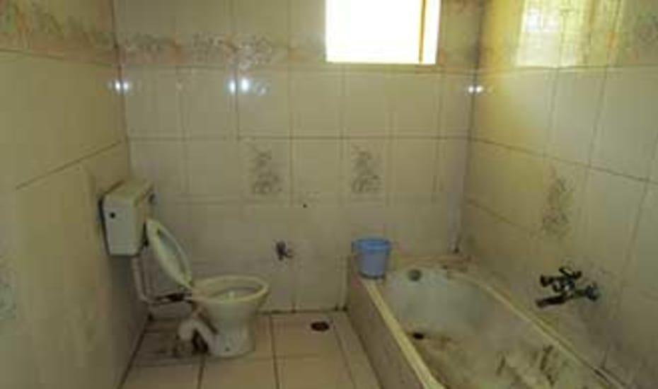 New Apsara Lodge Ongole Buitenkant foto